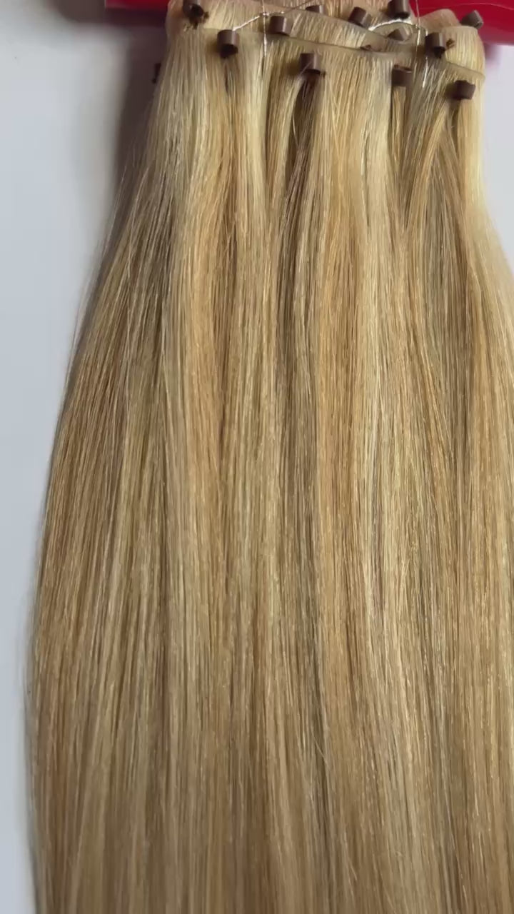 #22 Natural Blonde & Beige Blonde